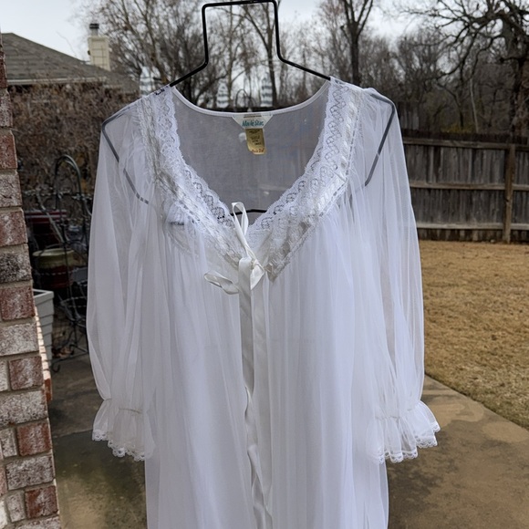 NOS Vintage White Movie Star Gown Robe Bridal Set S Unworn Oldstock cream ribbon